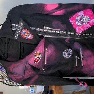 Black light jacket